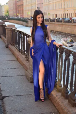 Темно-синее платье бюстье из атласа в магазине «SAUTERELLE» на  Ламбада-маркете
