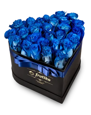 Reine Rose - 101🌹 Синие розы 😻 С ними любой букет — необычный и  запоминающийся. Но лучше всего синие розы сочетаются с белыми или розовыми.  Удивляйте любимых ✨ Мы готовы помочь Вам