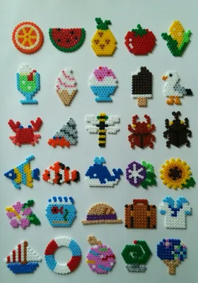 Миньон из термомозаики | Бусины perler, Поделки, Бумажные куклы