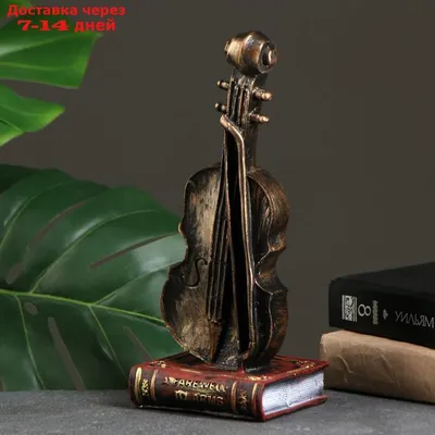 Старая скрипка на деревянном столе Деталь старой скрипки Приглашение к  концерту скрипки Я люблю классическую музыку Продажа антич Стоковое Фото -  изображение насчитывающей оркестр, старо: 73678032