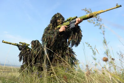 Как работают украинские снайперы на передовой - YouTube