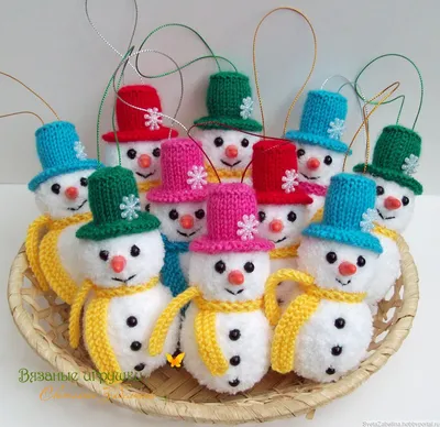 Снеговички\" вязаные игрушки – купить в интернет-магазине HobbyPortal.ru с  доставкой