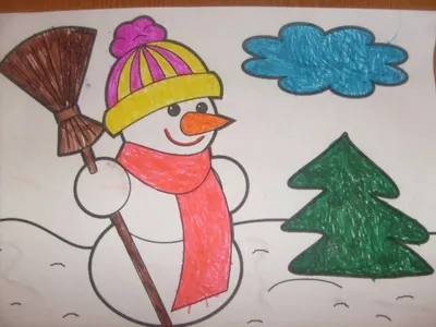 Детский рисунок «Снеговик стоит около елочки» (1 фото). Воспитателям  детских садов, школьным учителям и педагогам - Маам.ру