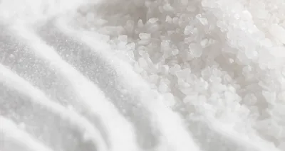 Чем отличается морская соль от поваренной? | Заря