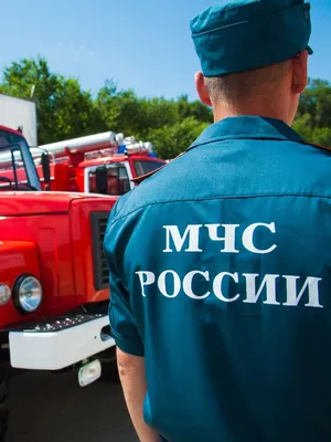 Спасатели МЧС России отмечают профессиональный праздник — Огнепортал