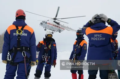 Красивая открытка с Днём Спасателя МЧС, с флагом России • Аудио от Путина,  голосовые, музыкальные