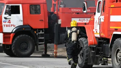 20 человек спасли при пожаре в многоквартирном доме в Якутске -  Информационный портал Yk24/Як24