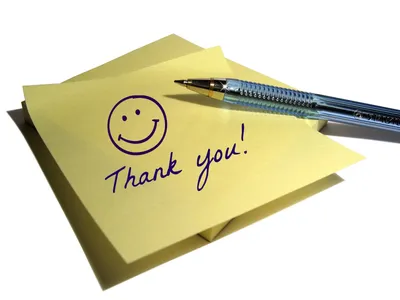 Английский по технологиям будущего - Фразы, используемые для выражения  благодарности на английском языке благодарность (признательность) -  gratitude Благодарю Вас! - Thank you. Спасибо! (неофициально, часто – в  ответ) - Thanks. Спасибо большое! -