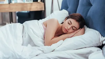 Как правильно спать, чтобы высыпаться: лучшие и удобные позы для сна