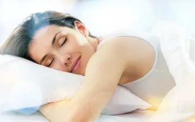 Взрослым полезно спать днем? А сколько и как? Вот что говорят ученые |  Аскона