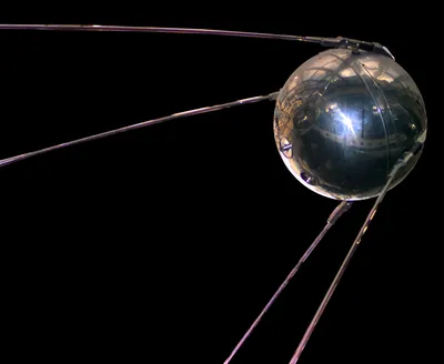 Российский спутник для защиты от ракетных нападений сошел с орбиты |  Ямал-Медиа