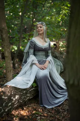 Средневековое женское платье - купить за 24500 руб: недорогие средневековье,  Возрождение: 11-16 век в СПб