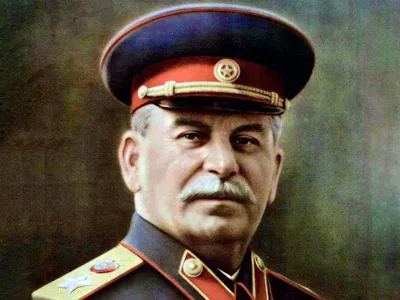 Нет на фотографии – нет проблемы: как Сталин убирал людей со снимков –  Москва 24, 03.04.2014