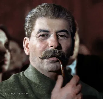 Сталин обещал жандармам, что женится на 14-летней любовнице, как только она  станет совершеннолетней - KP.RU