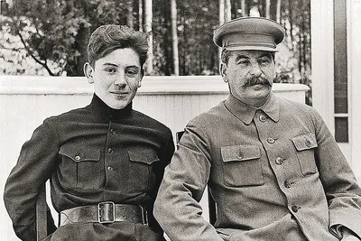 Картина «Иосиф Сталин». СССР, ок. сер. 20 в. ➽ купить