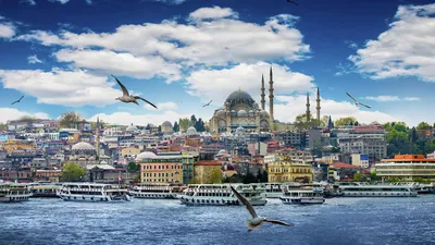 Обои на рабочий стол Istanbul / Стамбул под облачным небом, фотограф Alp  Cem, обои для рабочего стола, скачать обои, обои бесплатно
