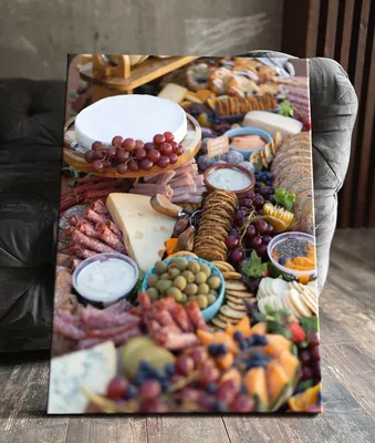 Стол с едой и напитками для пикника :: Стоковая фотография :: Pixel-Shot  Studio