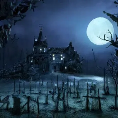 Ужасная и страшно Sacry ночь в доме Стоковое Изображение - изображение  насчитывающей крышка, тайна: 154674447