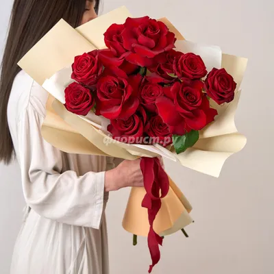 Страстные красные розы - 15 шт купить в Сургуте с доставкой недорого цветы,  букеты в интернет-магазине ariaflori.ru