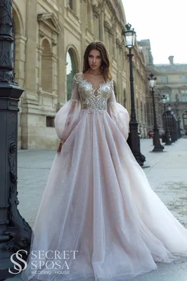 Свадебное платье на бретелях для полных девушек купить в Москве