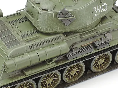 Medium tank Т-34-85 Hall 3 | Tank museum Patriot park Moscow