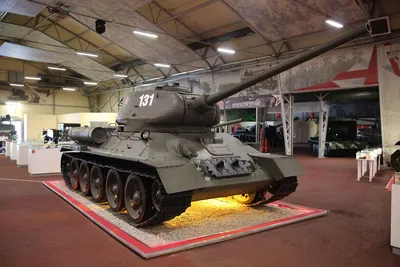 Танк Т-34 напал на Вермахт, как монстр » Военные материалы