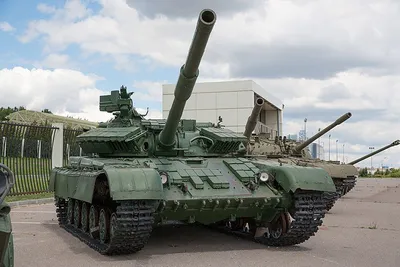 Т-90М «Прорыв» уничтожил приблизившийся к российским позициям Т-80 ВСУ — РБК