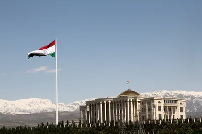 File:Palace of Nations and the Flagpole, Dushanbe, Tajikistan.JPG -  Wikipedia