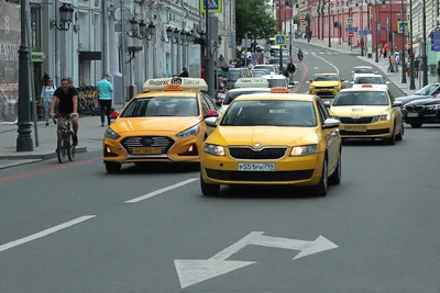 Алматинцы с инвалидностью смогут ездить на \"Яндекс.Такси\"