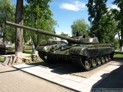 Американцы сделали танк Т-72 беспилотным