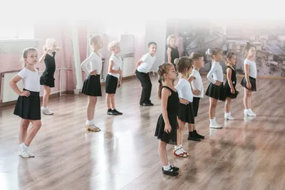 Как танцы влияют на нашу жизнь и почему они нужны в любом возрасте | Doctor  at Home | Дзен