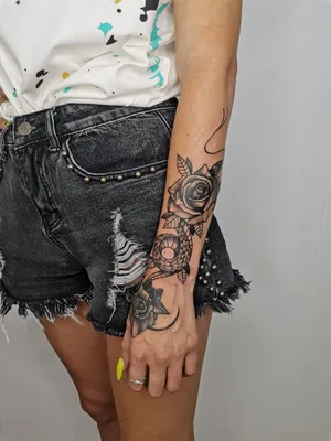 Бразильская художница скрывает страшные шрамы женщин за эффектными тату —  Курьезы