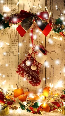 Wallpapers iPhone (new year/christmas)❄🎄🎁 | Christmas tree decorating  themes, Christmas tree decorations diy, Cool christmas trees