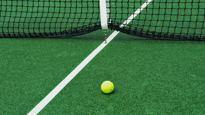 Обои на телефон: Теннис, Шар, Мяч, Солнечно, Большой Теннис, Виды Спорта,  1150635 скачать картинку бесплатно.