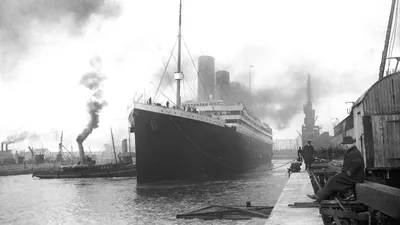 Титаника Вид Сбоку — стоковые фотографии и другие картинки Титаник - Титаник,  Корпус, Морское судно - iStock