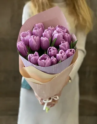 21 разноцветный тюльпан на 8 марта за 4610 ₽ с доставкой по Москве