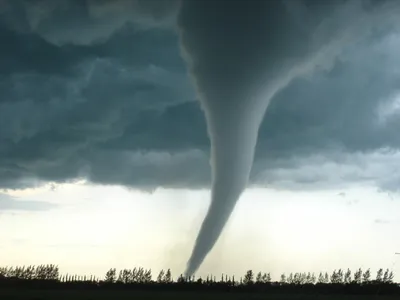 How It Feels To Chase a Tornado Across Three States ‹ Literary Hub