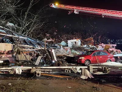 Tornado hits Nashville, Tennessee, destroying homes and knocking out power  – NBC 5 Dallas-Fort Worth