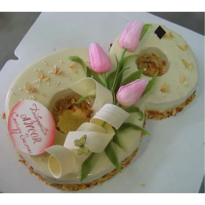Анонс к 8 марта 🌸 #2 Бенто торт... - Торты на заказ • Бийск | Facebook