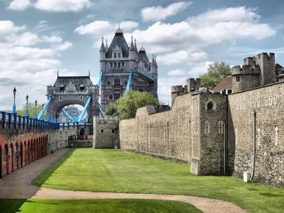 Why the Tower of London holds a paradoxical place in Medieval England's  Jewish story | The Times of Israel