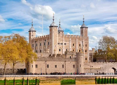 Tour of the Tower of London and Its Fascinating History