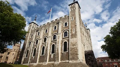 10 Facts About the Tower of London - Sterling Mint