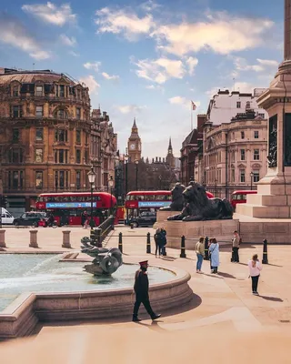 Keith Hornblower St Martin-in-the-Fields, Trafalgar Square, viewed from the  steps of the National Gallery. Demonstration… | Trafalgar square, Painting,  Landscape