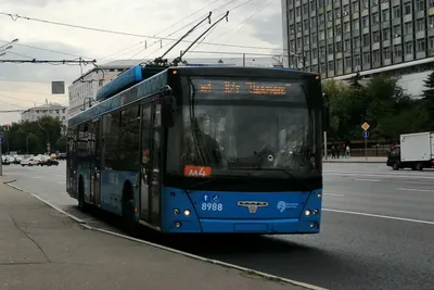 Самый старый действующий троллейбус Петербурга | ПАНТОГРАФ | Дзен