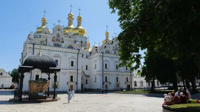 На Константиновском проспекте построили временную деревянную церковь —  Новости строительства Санкт-Петербурга — Канонер