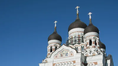 Ничего святого! За что украинских священников лишают гражданства, а церкви  обстреливают – в репортаже ОНТ