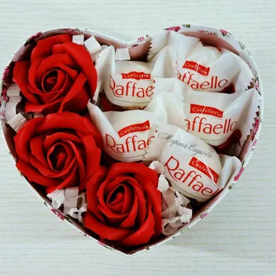 Купить букет из роз «Люблю тебя» в Тюмени