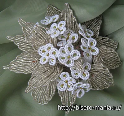 Seed bead flowers, Beaded flowers patterns, Polymer flowers