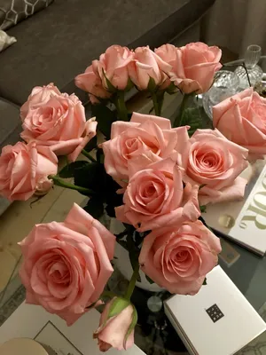 Обои Цветы Розы, обои для рабочего стола, фотографии цветы, розы, красные,  with, love, romantic, flowers, red, roses Обои для рабочего стола, скачать  обои картинки заставки на рабочий стол.