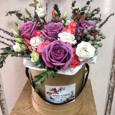 Какие цветы дарят женщинам на 8 Марта, как выбрать тон, сколько растений  должно быть в букете – Учительская газета